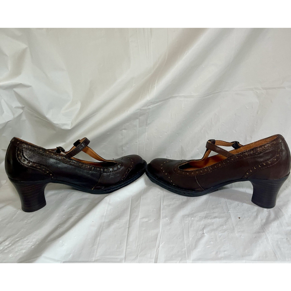 Born Polyana T strap MARY JANE LOAFER heel Size 6 M brown leather - Picture 9 of 15